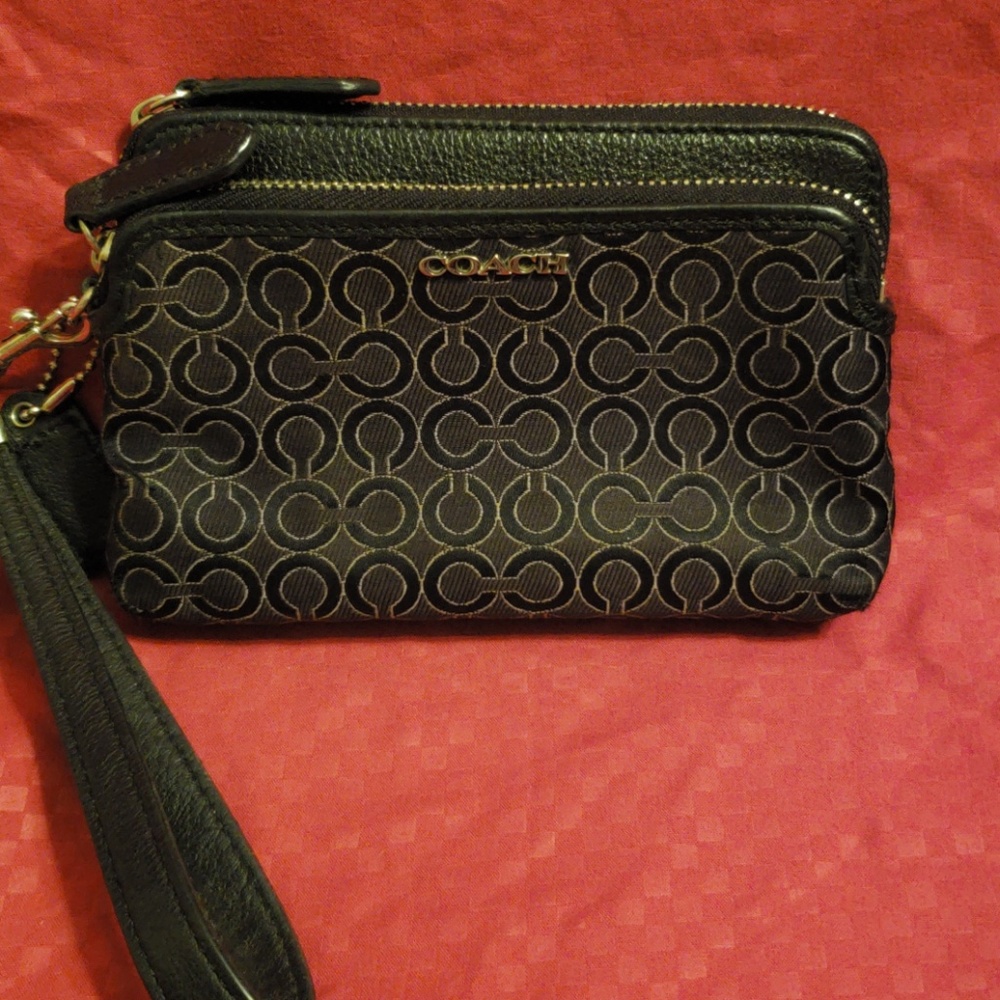 Authentic Coach double zip wristlet